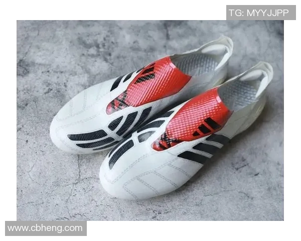 球星定制足球鞋:如何打造专属个人特色与竞技表现的完美平衡 球星定制足球鞋:如何打造专属个人特色与竞技表现的完美平衡